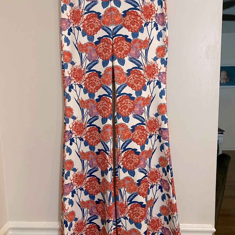 Spring floral pants - Picture 2 of 3